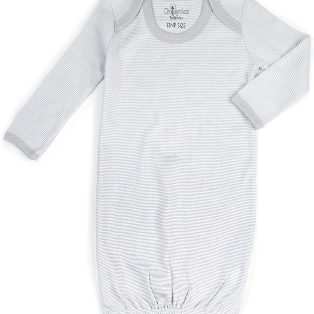 NWT Organics by Tadpoles pinstripe gray sleep gown